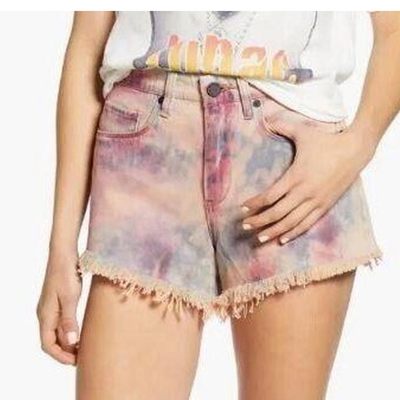 NWT BLANKNYC The Barrow Jean Shorts Bohemian - Picture 1 of 4